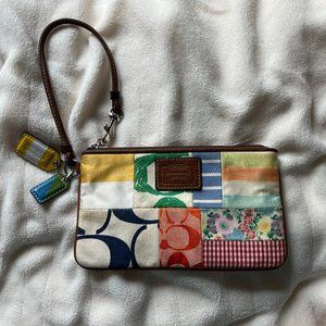 EUC Coach Hampton Patchwork Wristlet